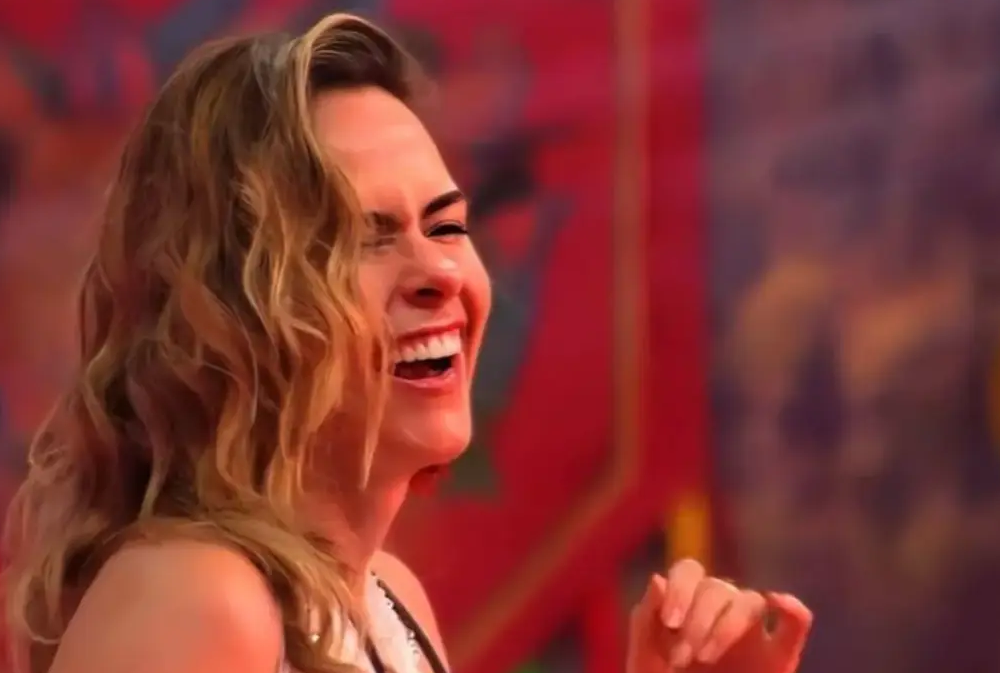 Ana Paula Renault Revela: 'Estou Solteira e Quero Ser Feliz com Vários Parceiros'