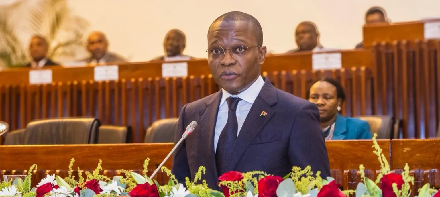 Liderança de Moçambique na AP-CPLP: Confiança do Presidente da Assembleia Nacional de Angola