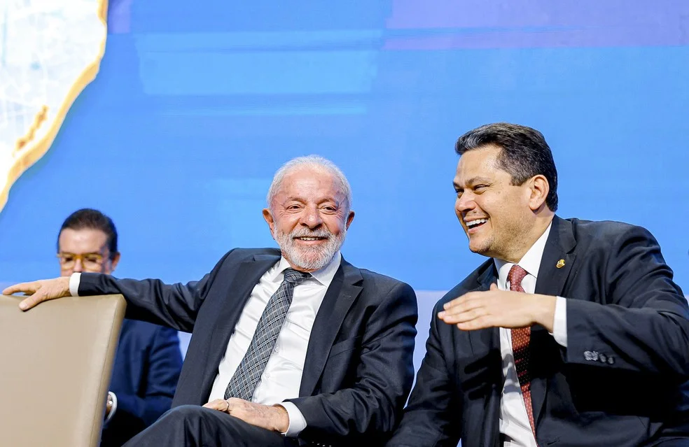 Macapá (AP): Davi Alcolumbre se reúne com Ministros após rejeição de nomeação para o STF