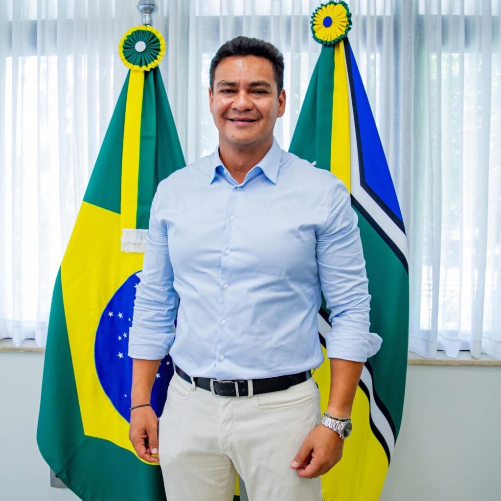 Teles Júnior se Lança na Corrida ao Senado: PDT Promove Renovação Política no Amapá