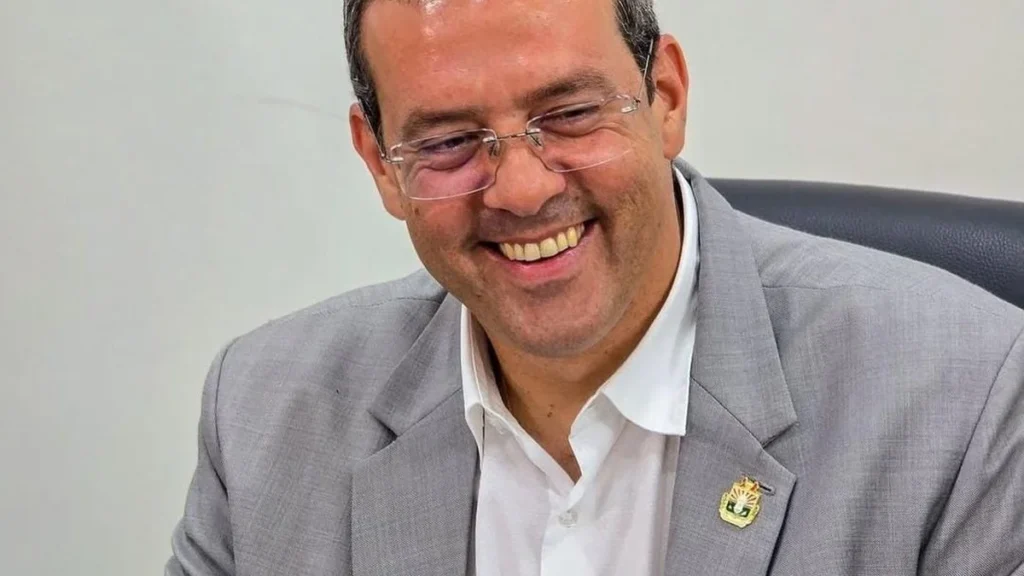 PF cumpre mandados contra ex-prefeito Dr. Furlan por esquema com R$ 25 milhões em Macapá