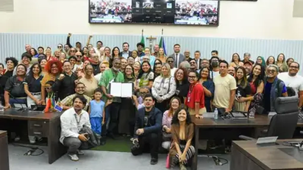 Governo do Amapá celebra aprovação histórica do Plano Estadual de Cultura e da nova Lei de Incentivo Governo do Amapá celebra aprovação histórica do Plano Estadual de Cultura e da nova Lei de Incentivo