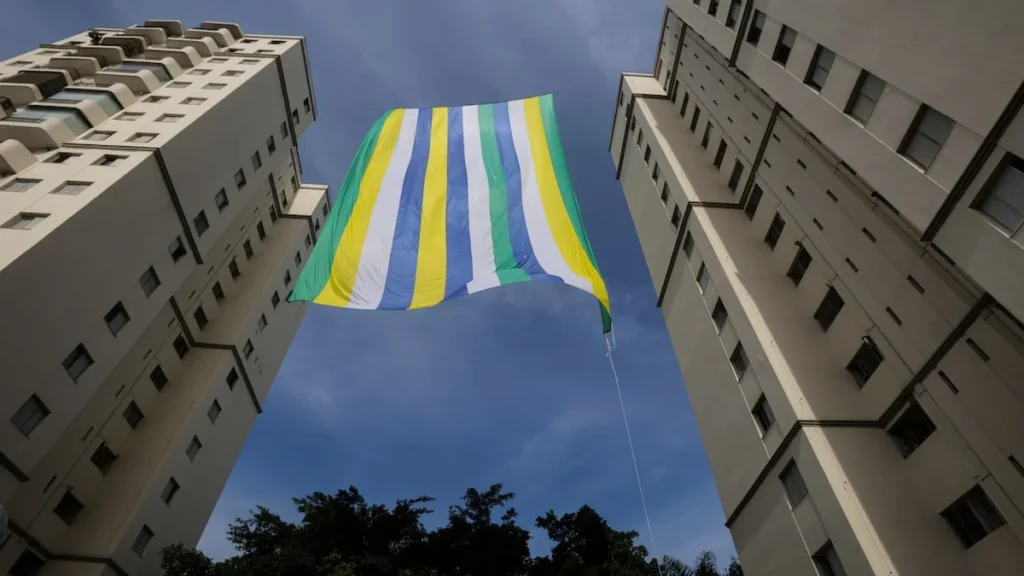 Copa do Mundo 2024: Multa por Pendurar Bandeira do Brasil na Janela? Veja as Regras Essenciais Copa do Mundo 2024: Multa por Pendurar Bandeira do Brasil na Janela? Veja as Regras Essenciais
