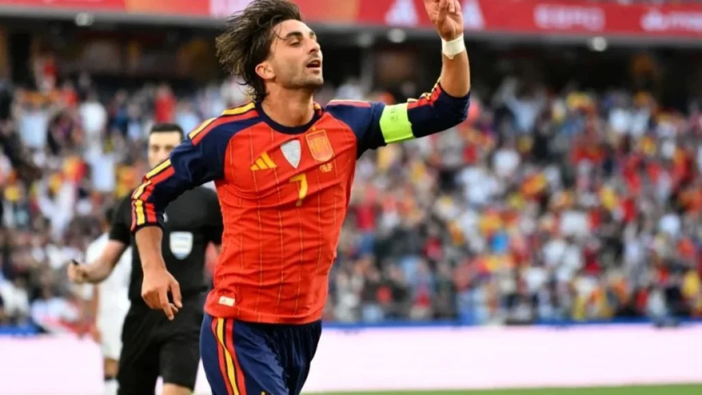 Espanha x Peru: confira onde assistir ao vivo, escalações e horário do amistoso decisivo Espanha x Peru: confira onde assistir ao vivo, escalações e horário do amistoso decisivo