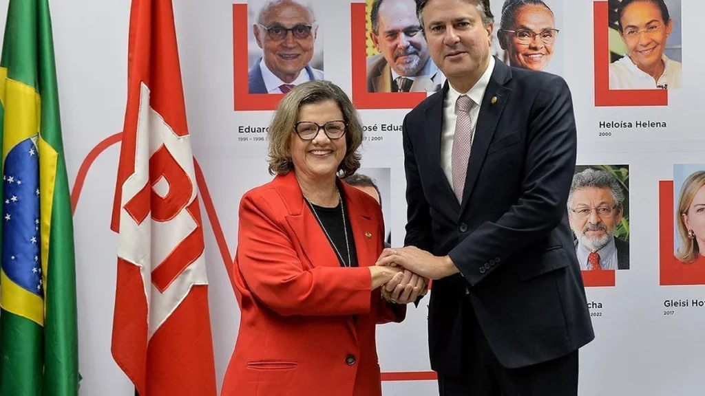Camilo Santana é o novo líder do PT no Senado: articulação e desafios
