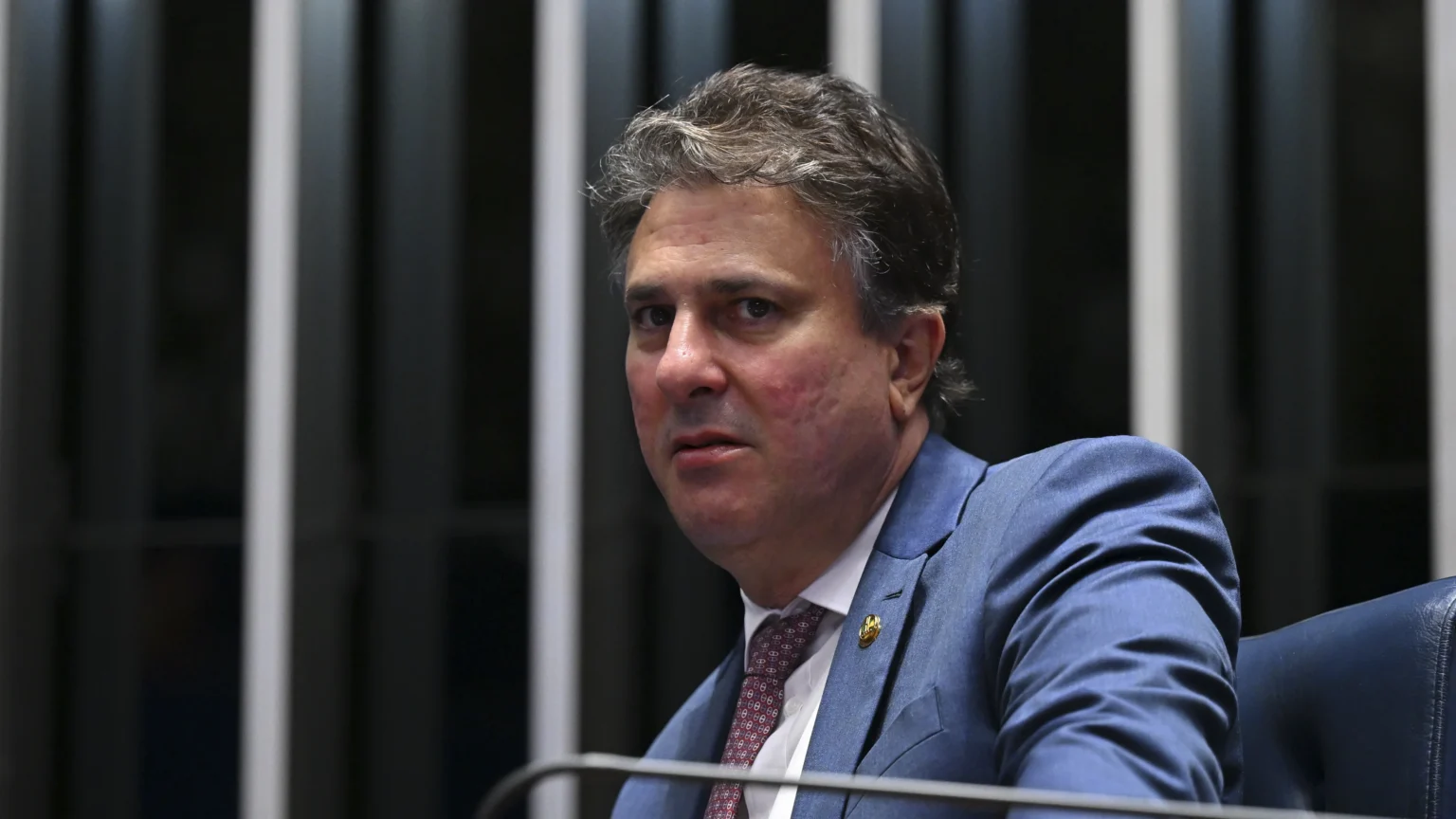 Camilo Santana assume liderança do PT no Senado e reforça estratégia política