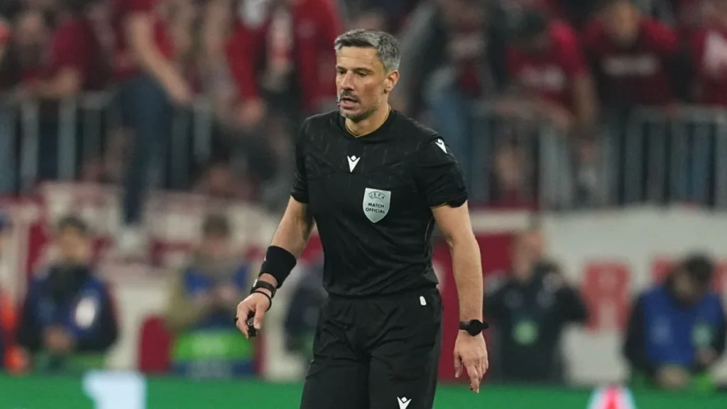 Slavko Vinčić: O Árbitro Esloveno na Final da Copa do Mundo 2026 Slavko Vinčić: O Árbitro Esloveno na Final da Copa do Mundo 2026