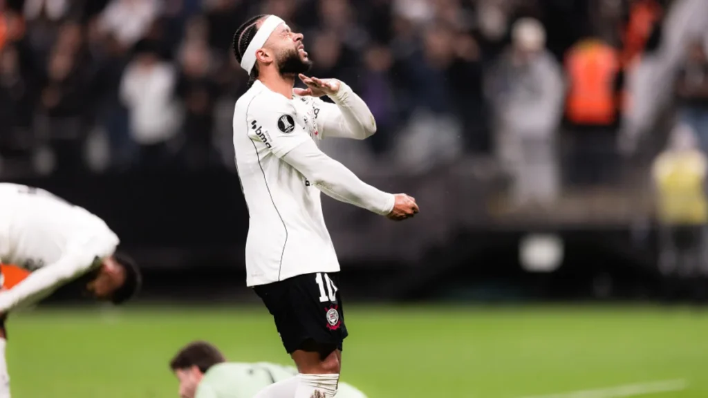 Corinthians define prazo para decisão sobre permanência de Memphis Depay Corinthians define prazo para decisão sobre permanência de Memphis Depay