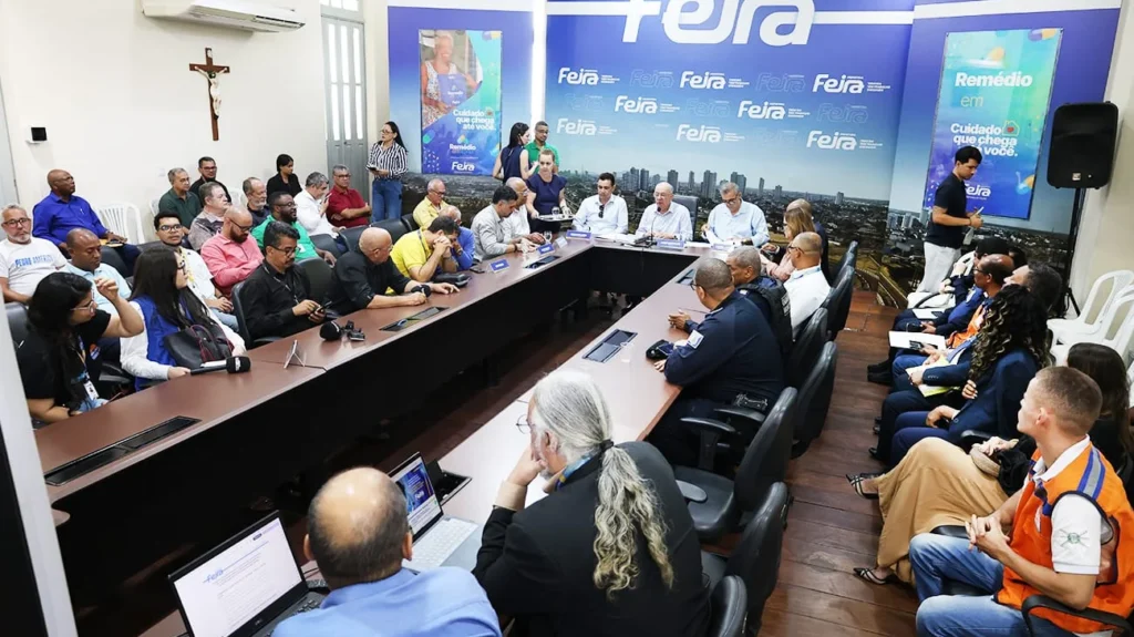Feira de Santana fortalece segurança pública com plano municipal e tecnologia avançada Feira de Santana fortalece segurança pública com plano municipal e tecnologia avançada